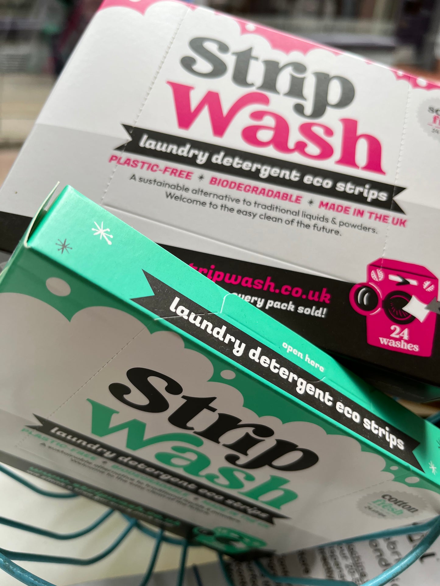 Strip Wash Laundry Sheets