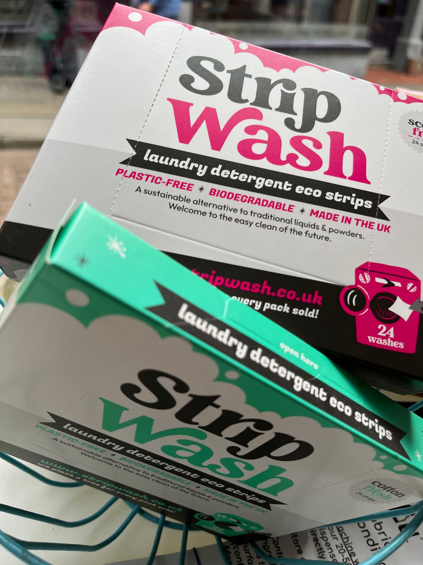 Strip Wash Laundry Sheets