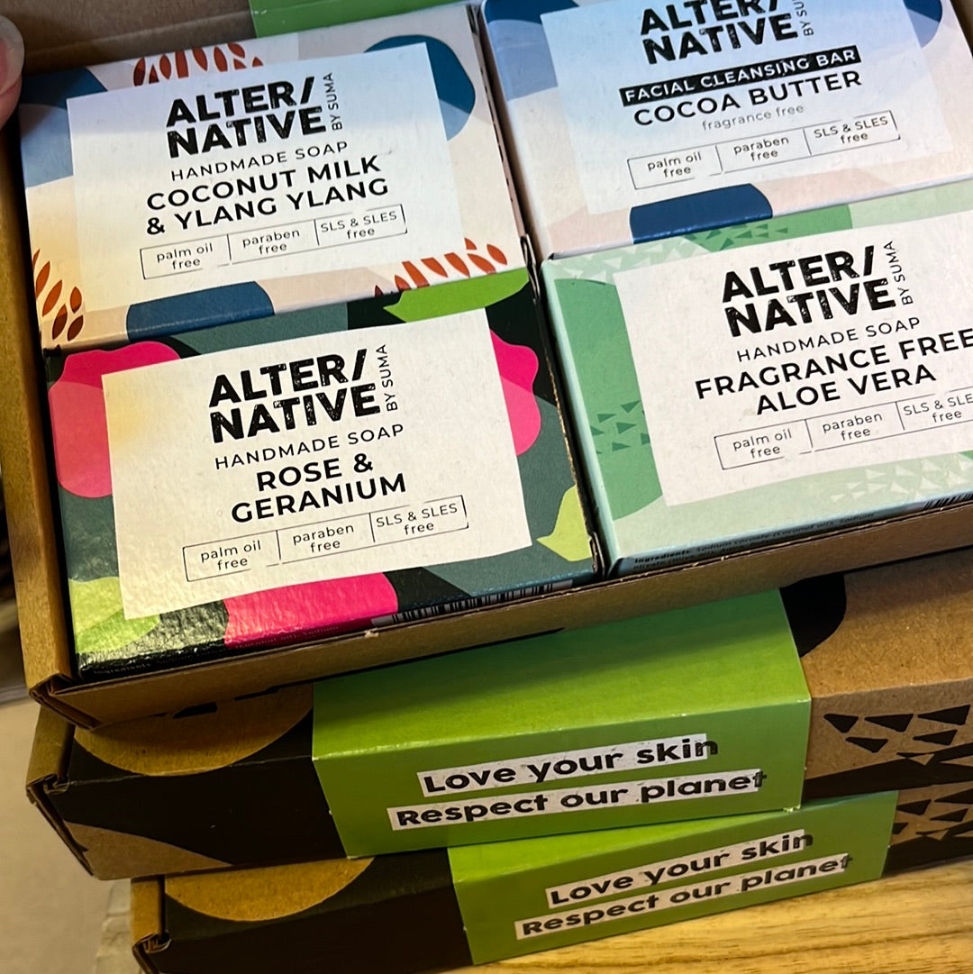 A closeup of the inside of the Alter/Native Nature’s Gift Set.