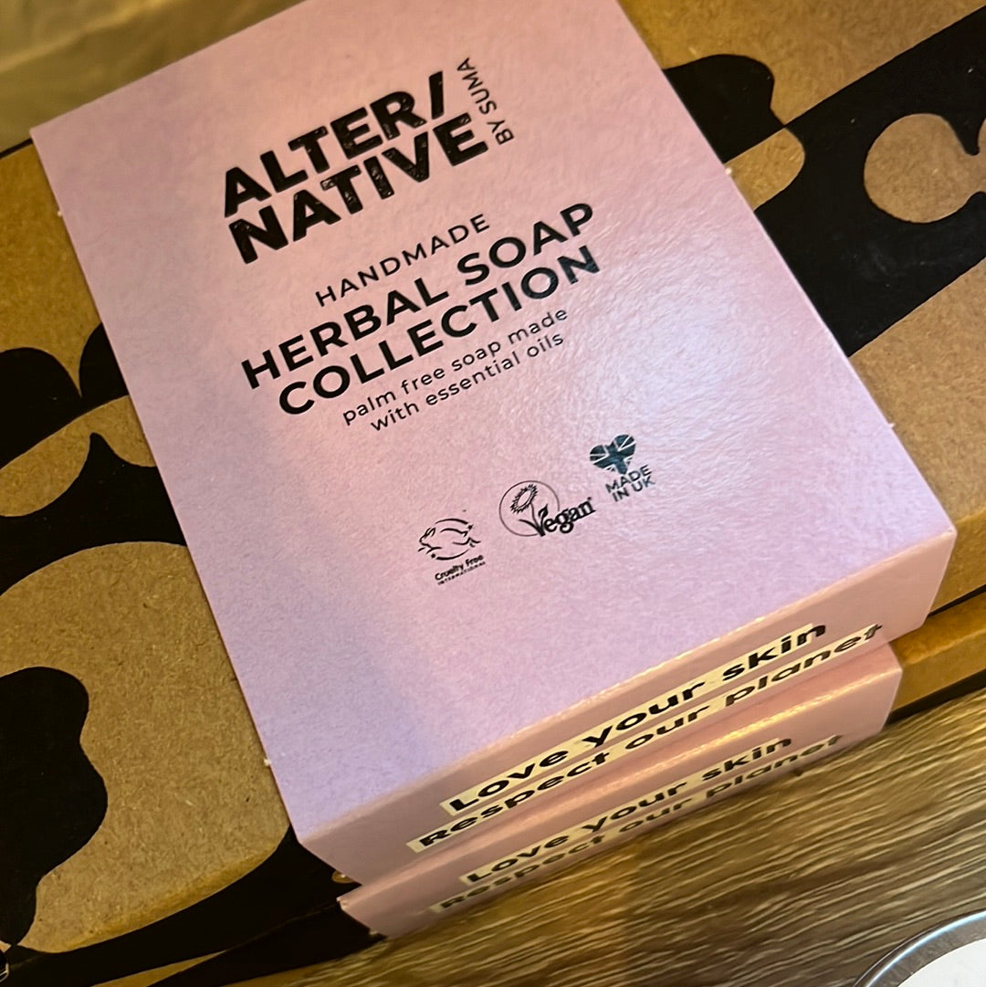 A closeup of the outside of the Alter/Native Herbal Gift Set.